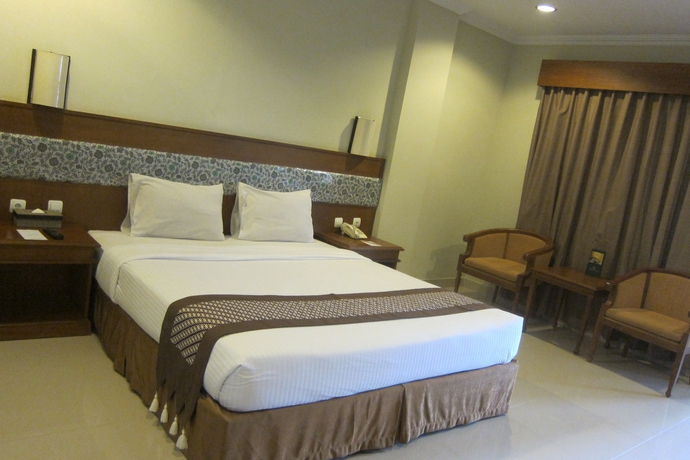 Imagen de la habitación del Hotel Cakra Kembang. Foto 6