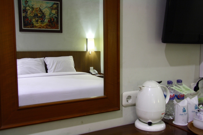 Imagen de la habitación del Hotel Cakra Kembang. Foto 8