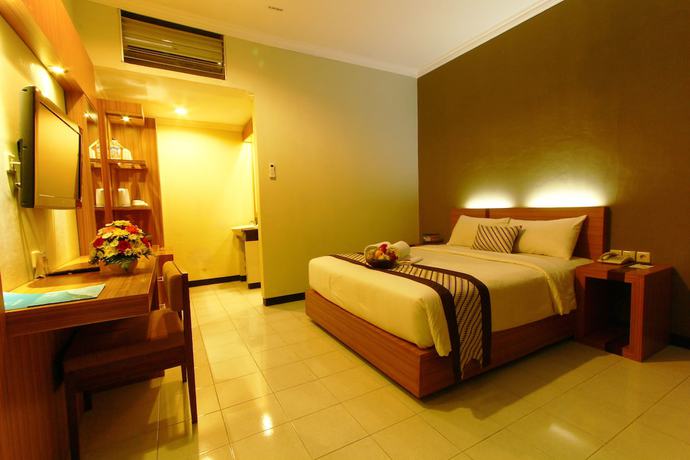 Imagen de la habitación del Hotel Cakra Kusuma. Foto 5