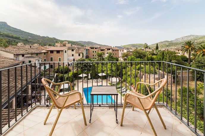 Imagen de la habitación del Hotel Ca'l Bisbe. Foto 6