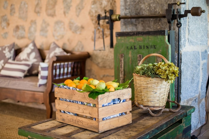 Imagen de los interiores del Hotel Ca'l Bisbe. Foto 14