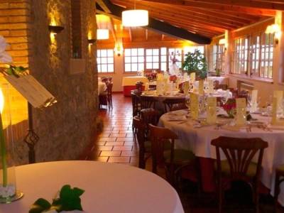 Imagen del bar/restaurante del Hotel Cal Majoral. Foto 3