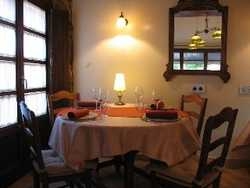 Imagen del bar/restaurante del Hotel Cal Rotes. Foto 2