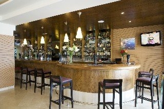 Imagen del bar/restaurante del Hotel Cala Bona. Foto 2