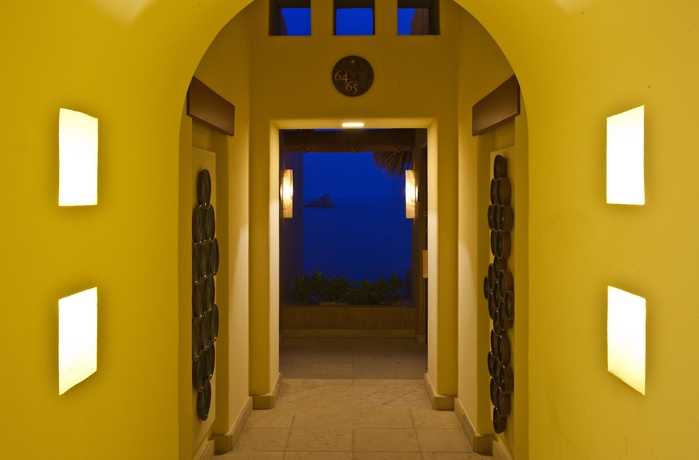 Imagen de los interiores del Hotel Cala De Mar Resort and Spa Ixtapa. Foto 11