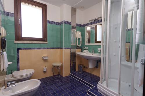 Imagen de la habitación del Hotel Cala Del Porto. Foto 3