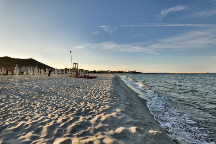 Imagen de los exteriores del Hotel Cala Della Torre. Foto 9