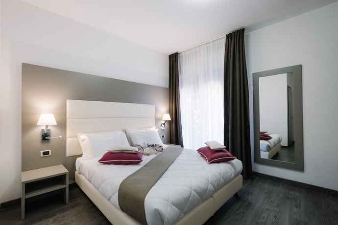 Imagen de la habitación del Hotel Cala Di Forno. Foto 5