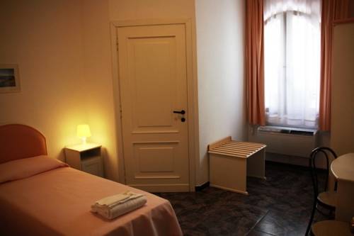 Imagen de la habitación del Hotel Cala Di Seta. Foto 6