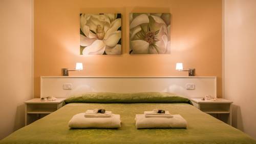 Imagen de la habitación del Hotel Cala Di Seta. Foto 15