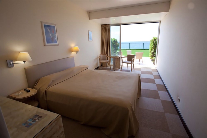 Imagen de la habitación del Hotel Cala Di Sole. Foto 6