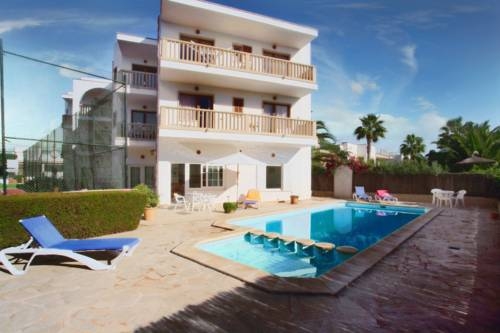 Imagen general del Hotel Cala Figuera Apartments. Foto 7