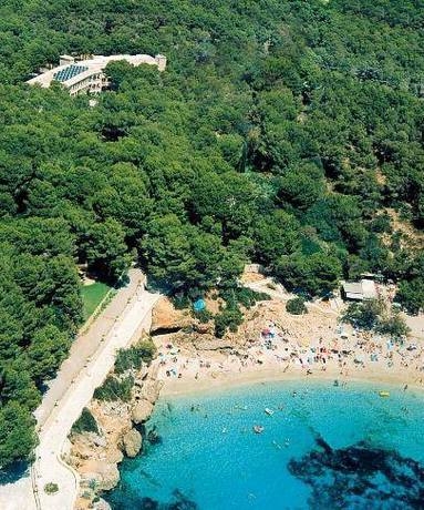 Imagen de los exteriores del Hotel Cala Gat. Foto 10