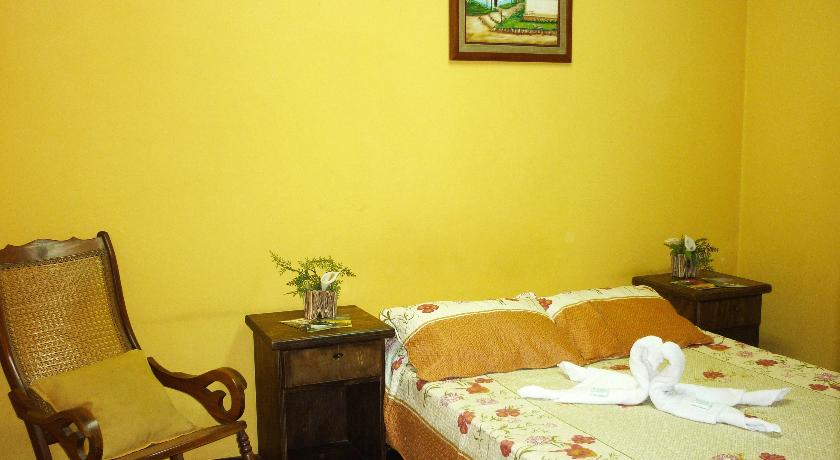 Imagen de la habitación del Hotel Cala Inn Bandb Airport. Foto 4