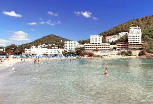 Imagen general del Hotel Cala Llonga Resort. Foto 9