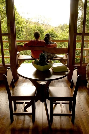 Imagen de la habitación del Hotel Cala Lodge. Foto 6