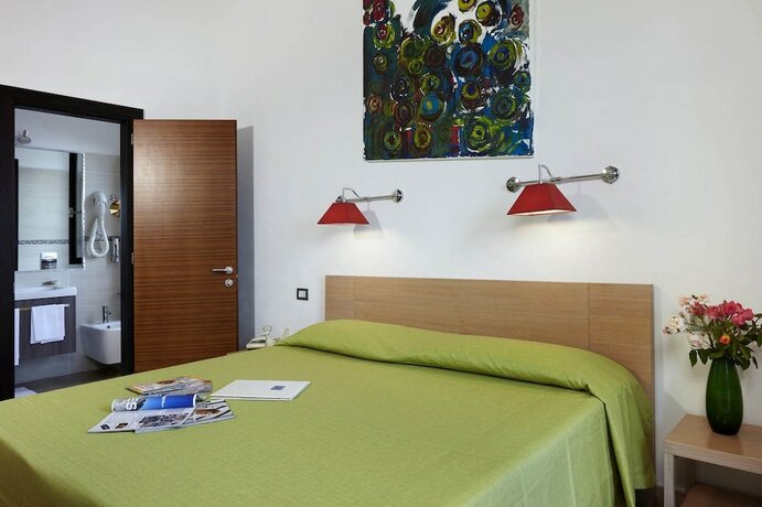 Imagen de la habitación del Hotel Cala Luna. Foto 15