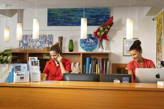 Imagen general del Hotel Cala Luna. Foto 9