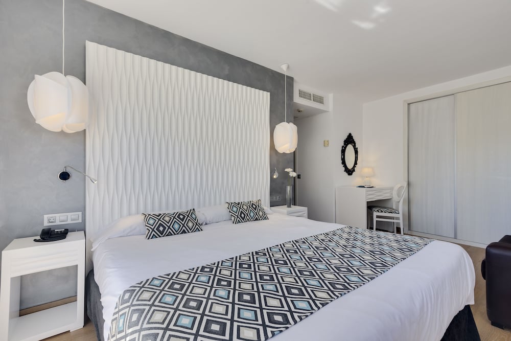 Imagen de la habitación del Hotel Cala Millor Garden, Adults Only. Foto 7