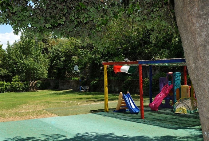 Imagen de los exteriores del Hotel Cala Moresca. Foto 11