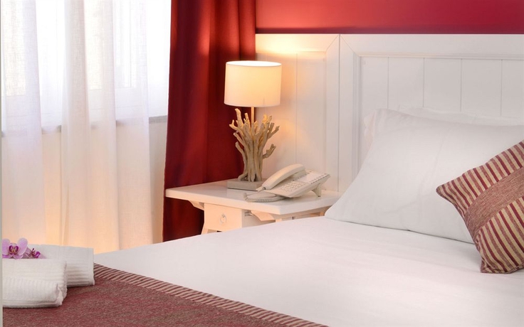 Imagen de la habitación del Hotel Cala Moresca. Foto 7