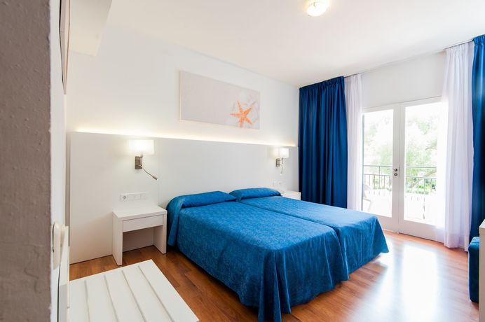 Imagen de la habitación del Hotel Cala Murada. Foto 6