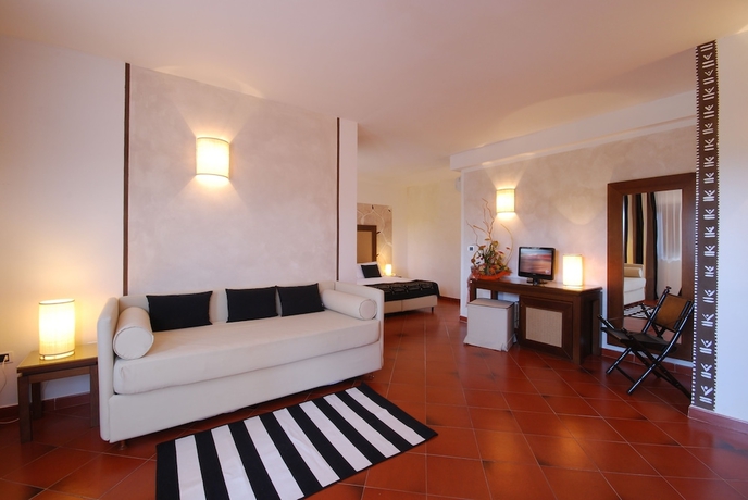 Imagen de la habitación del Hotel Cala Rosa Club. Foto 3