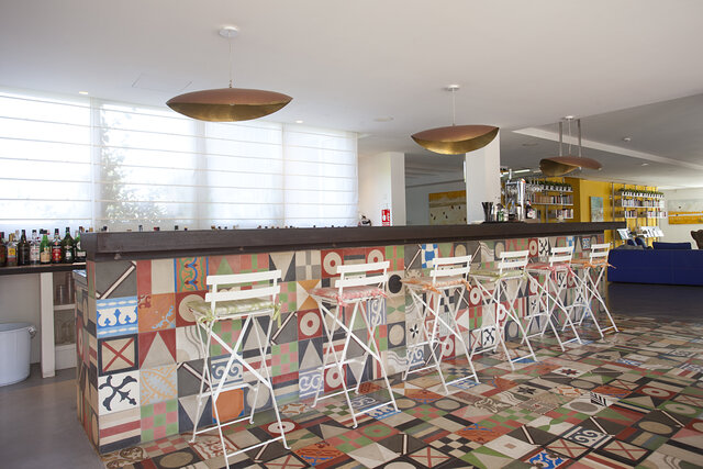 Imagen del bar/restaurante del Hotel Cala Sant Vicen&ccedil; - Adults Only + 16. Foto 2