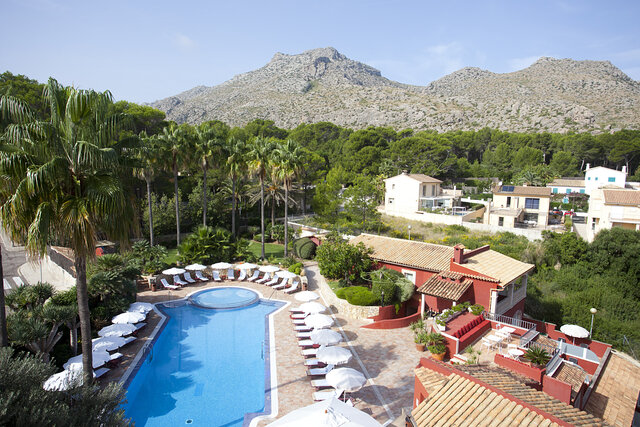 Imagen general del Hotel Cala Sant Vicenç - Adults Only + 16. Foto 1