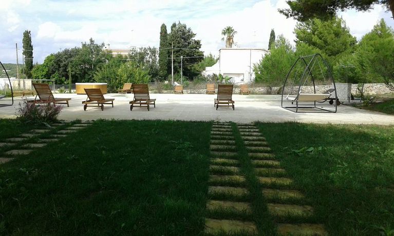 Imagen de los exteriores del Hotel Cala d'Aspide Resort. Foto 12