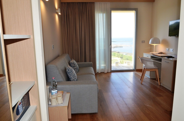 Imagen de los interiores del Hotel Calabona. Foto 15