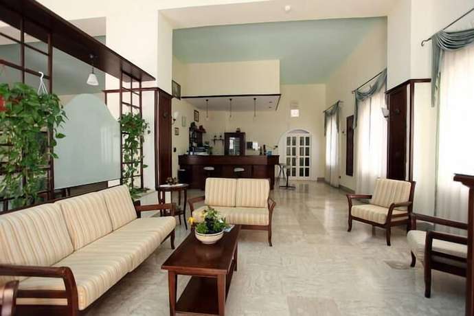 Imagen general del Hotel Calabria. Foto 1
