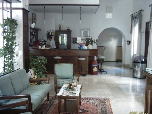 Imagen de los interiores del Hotel Calabria. Foto 19