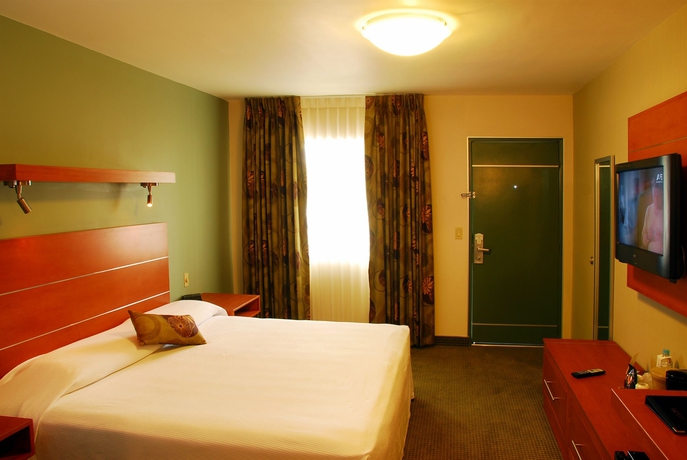 Imagen de la habitación del Hotel Calafia. Foto 7