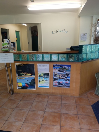 Imagen de los interiores del Hotel Calais Mount Resort. Foto 19