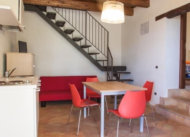 Imagen de la habitación del Hotel Calajò Resort. Foto 10