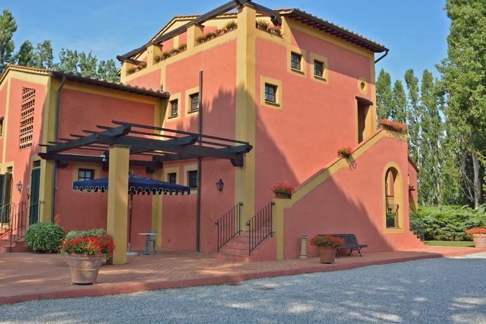 Imagen de los exteriores del Hotel Calamidoro. Foto 4