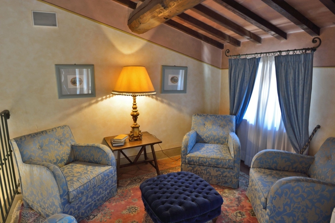 Imagen de los interiores del Hotel Calamidoro. Foto 9