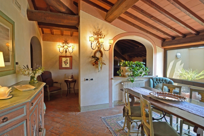 Imagen de los interiores del Hotel Calamidoro. Foto 10