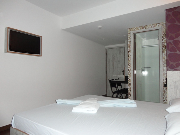 Imagen de la habitación del Hotel Calandre. Foto 4