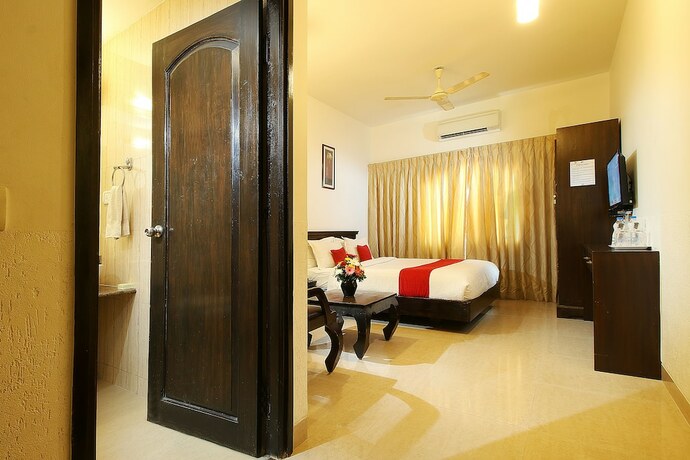 Imagen de la habitación del Hotel Calangute Grande. Foto 26