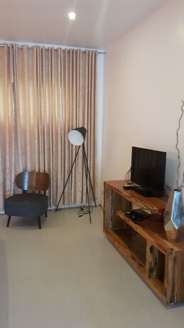 Imagen de la habitación del Hotel Calape Forest Resort. Foto 18