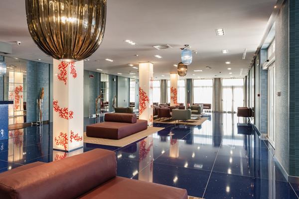 Imagen de los interiores del Hotel Calaponte Hotel. Foto 4