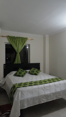 Imagen de la habitación del Hotel Calarca N1. Foto 11