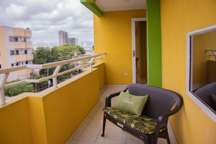Imagen de la habitación del Hotel Calarca N2. Foto 5