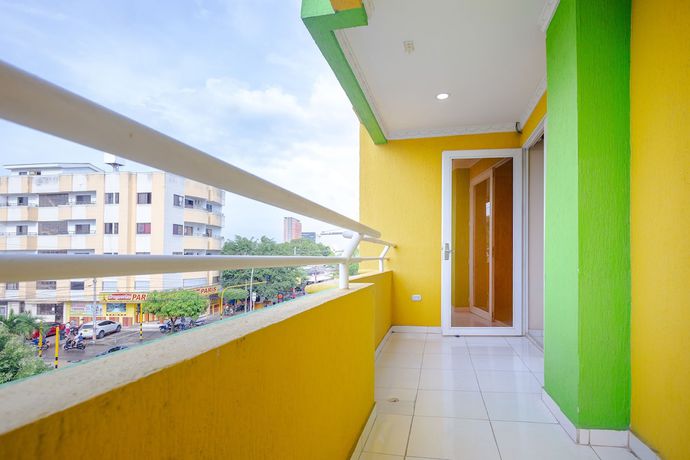 Imagen de los exteriores del Hotel Calarca N2. Foto 11