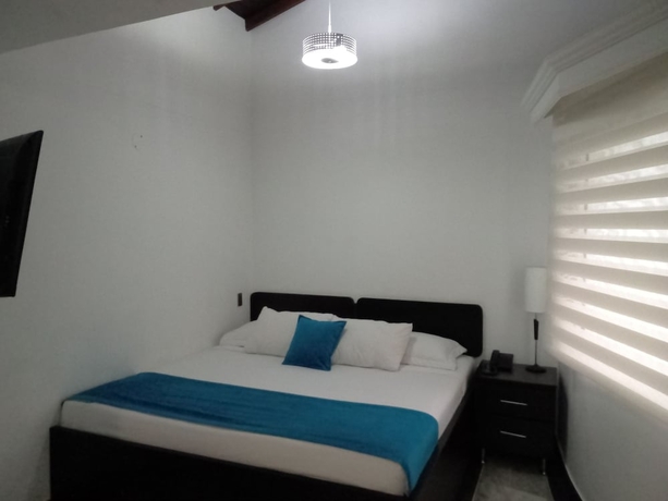 Imagen de la habitación del Hotel Calasanz Real. Foto 12