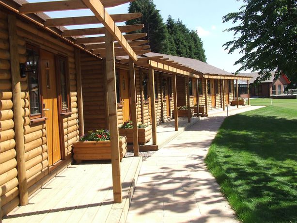 Imagen general del Hotel Calderfields Golf and Country Club. Foto 2