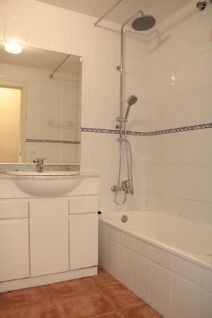 Imagen de la habitación del Hotel Caléndula. Foto 3