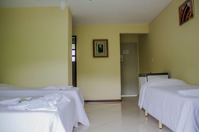 Imagen de la habitación del Hotel Caled&ocirc;nia Inn. Foto 7